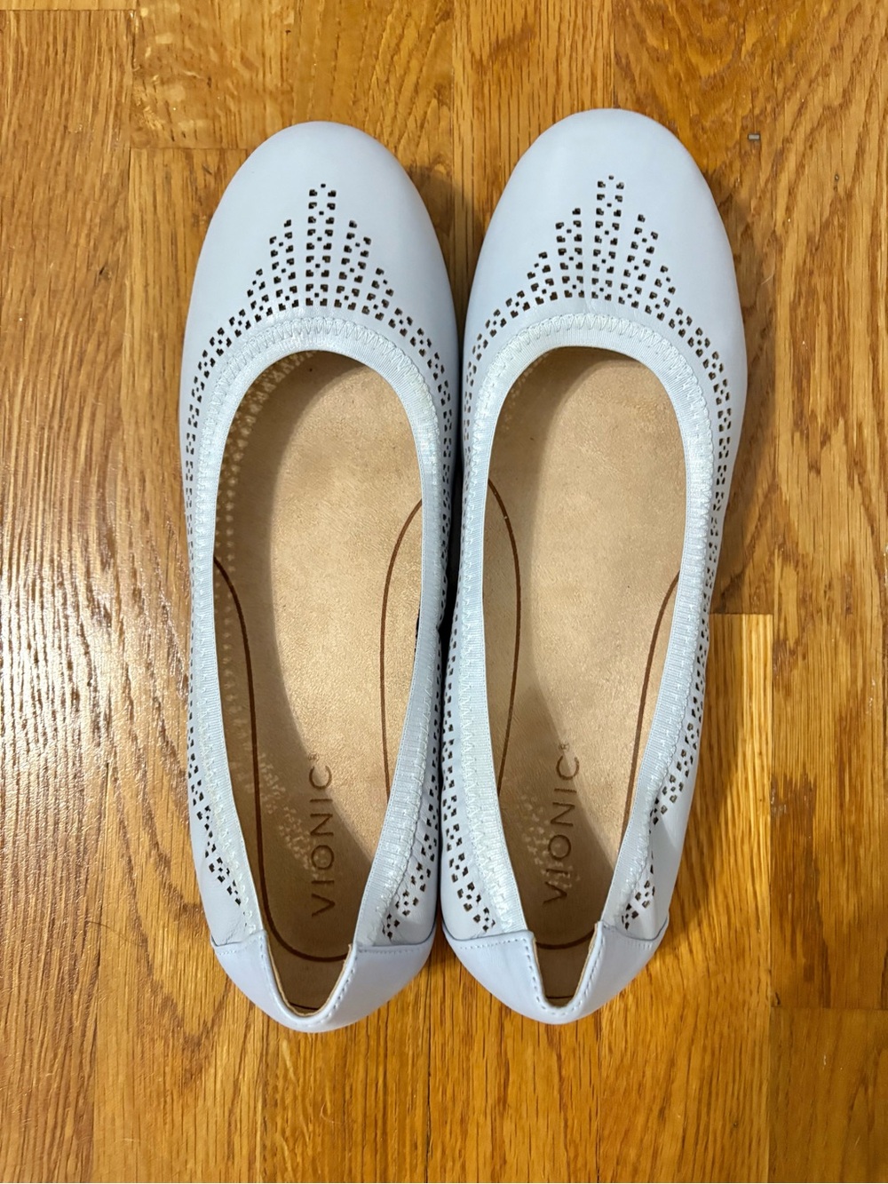 Vionic Spark Whisper Ballet Flats, Sz 10M - Picture 2 of 8